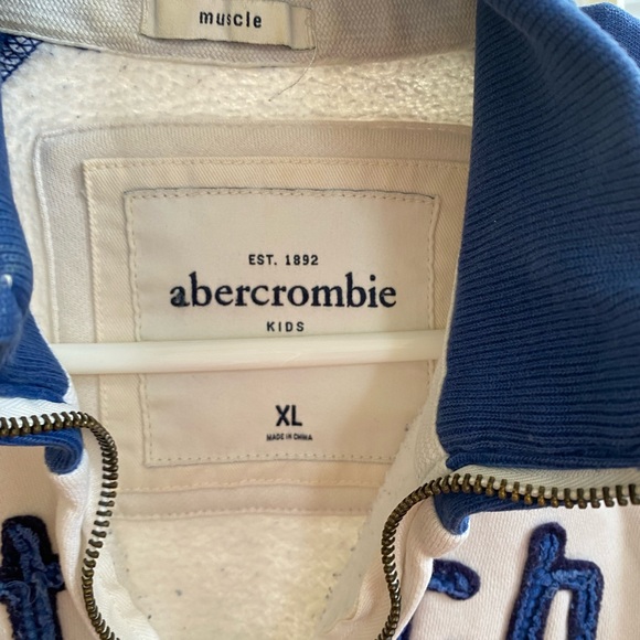 A&F jacket size XL - Picture 5 of 10